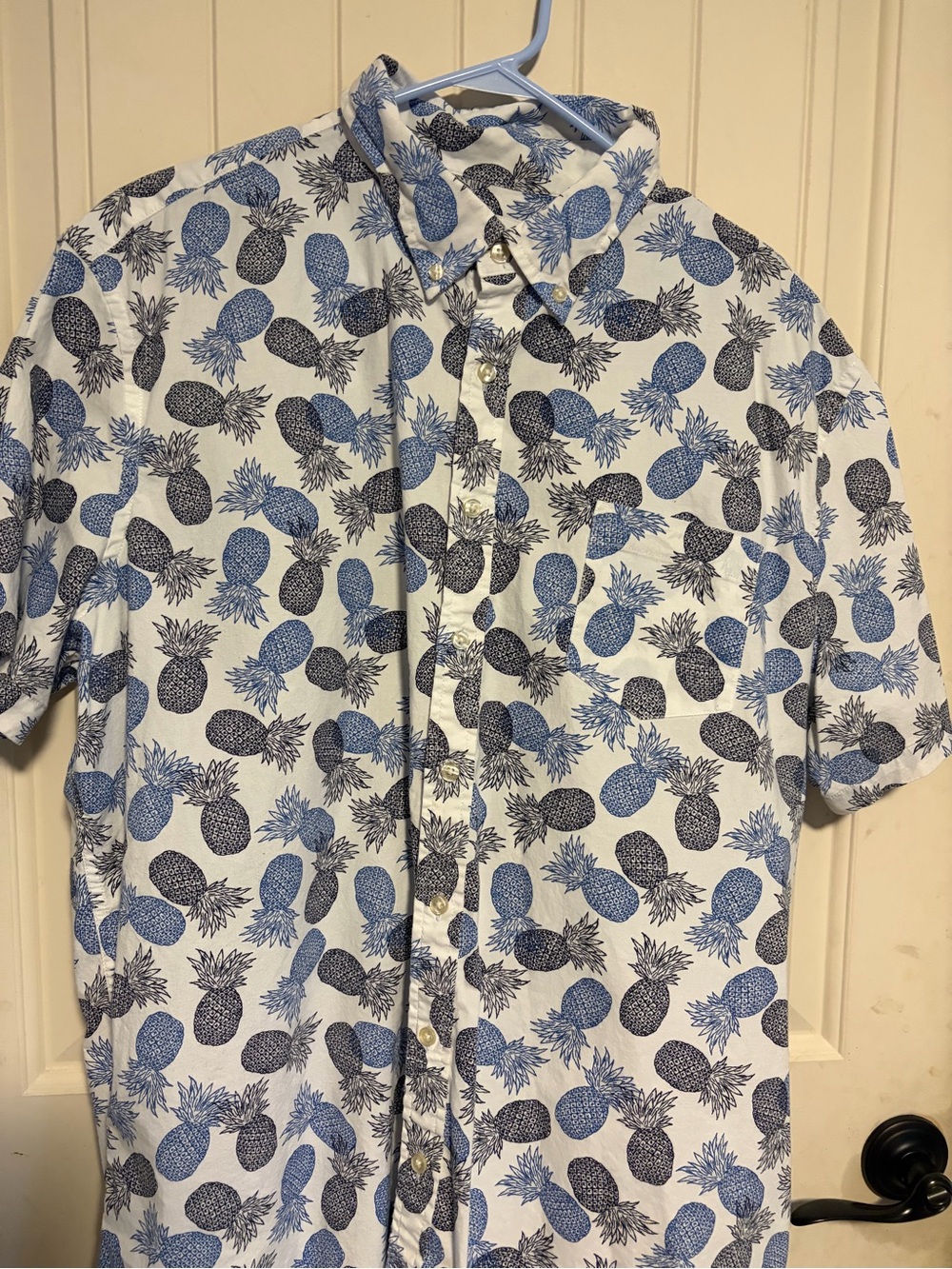Sonoma White Short-Sleeve Button-Up with Blue Pineapple Print
